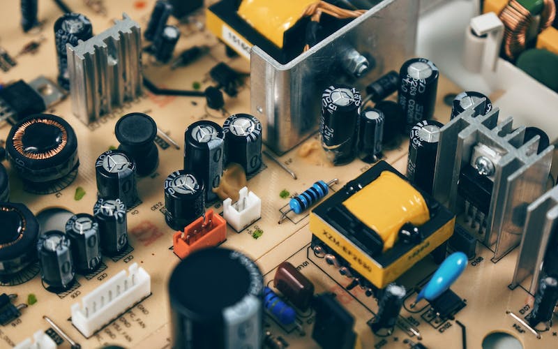 Building Quality Electronics Why the Right Component Suppliers Matter